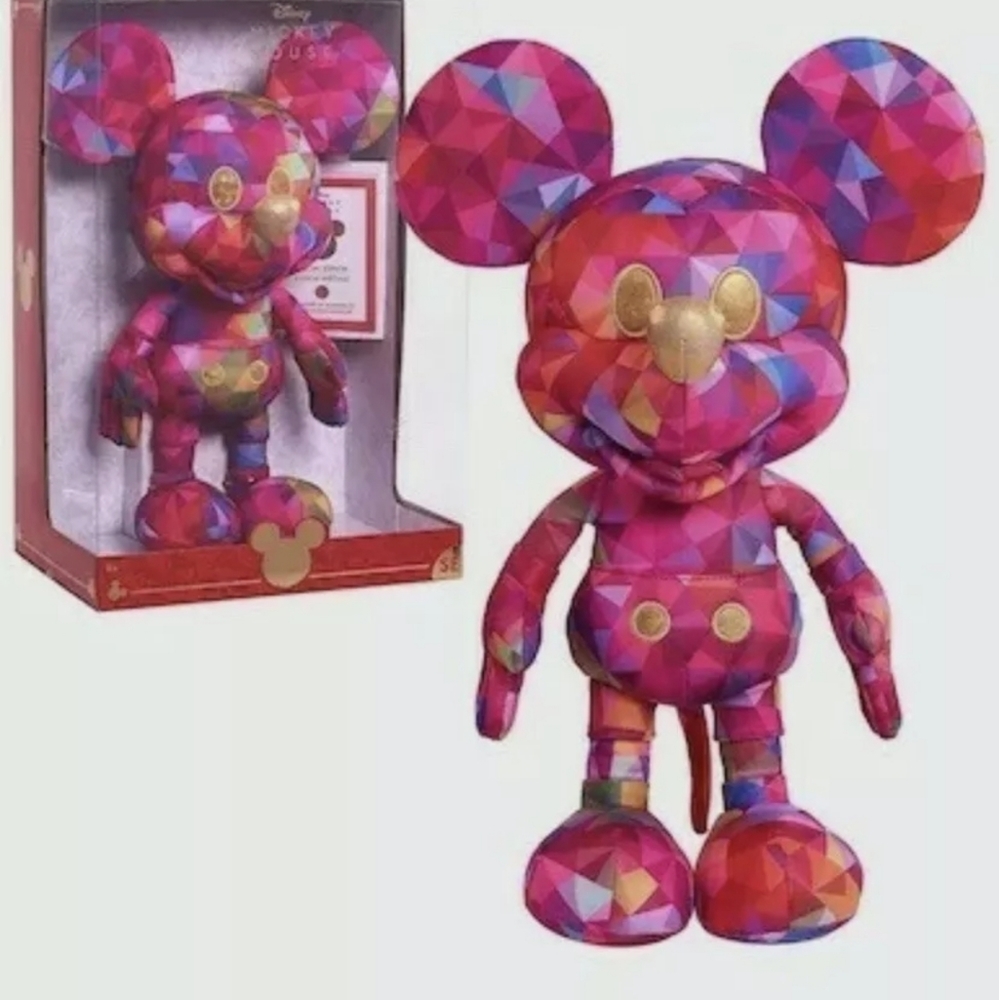 DISNEY YEAR OF THE MOUSE COLLECTOR PLUSH KALEIDOSC